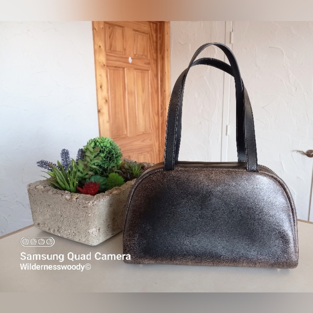 The Coach Originals, Coach Twin Turnlock 2025, Rub-Off Glovetanned Leather Bag - Picture 5 of 16